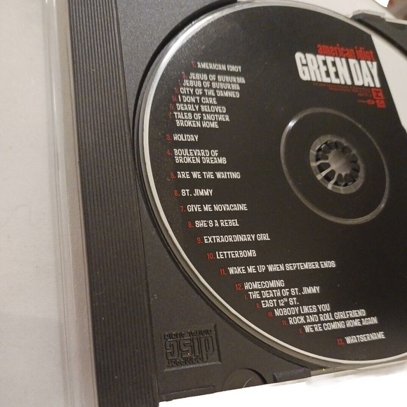 GREEN DAY CD American Idiot Rated R not CLEAN 2004 PUNK Retro Alternative w CASE - Picture 3 of 5